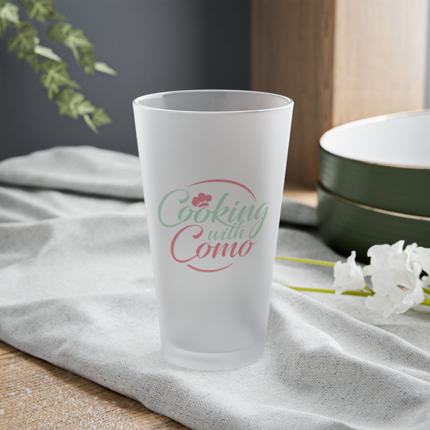 Cooking with Como- Personalized Frosted Pint Glass